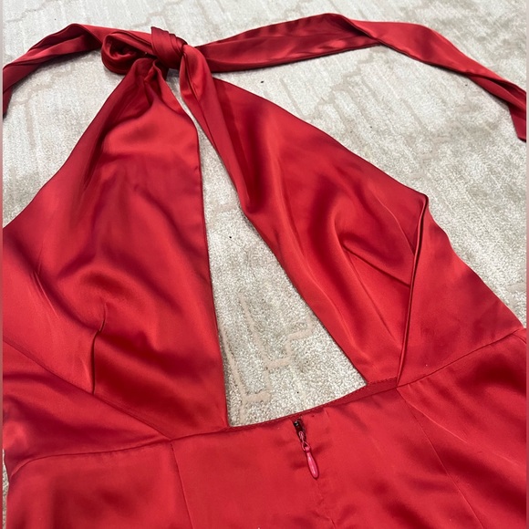XS Dynamite Satin Halter Dress - Picture 7 of 10